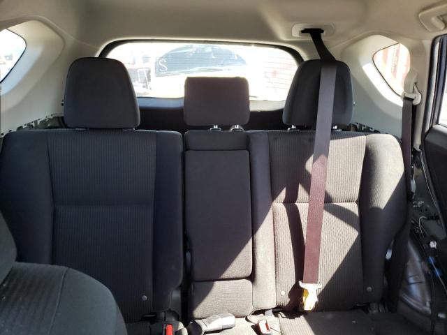 Photo 10 from auction – 2017 TOYOTA RAV4 LE with VIN JTMZFREV3HD106347