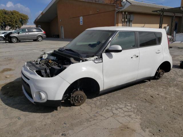KIA SOUL + 2018 with VIN KNDJP3A52J7537988 - Photo from auction