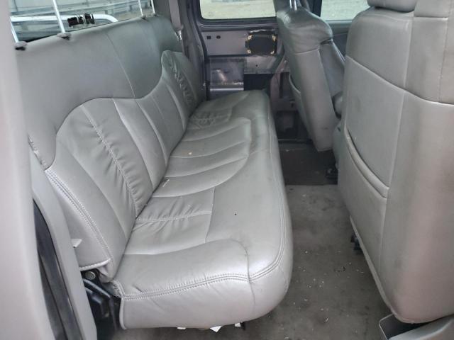 Photo 10 from auction – 2000 CHEVROLET SILVERADO with VIN 2GCEC19T8Y1402638