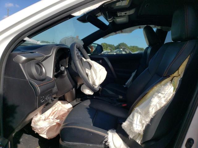 Photo 7 from auction – 2018 TOYOTA RAV4 SE with VIN 2T3NFREV4JW421259