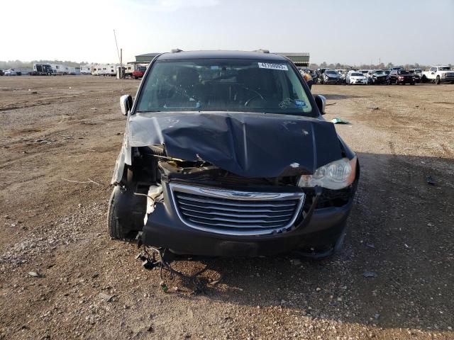 Photo 5 from auction – 2011 CHRYSLER TOWN & COU with VIN 2A4RR8DG4BR758929