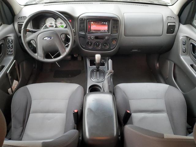 Photo 8 from auction – 2005 FORD ESCAPE XLS with VIN 1FMCU02Z95KB15295