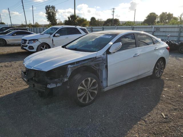HYUNDAI SONATA SE 2013 with VIN 5NPEC4AB2DH636822 - Photo from auction