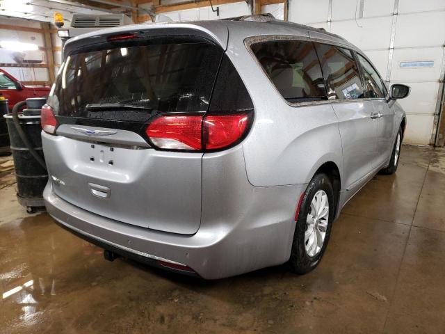 Photo 3 from auction – 2018 CHRYSLER PACIFICA T with VIN 2C4RC1EG6JR315547