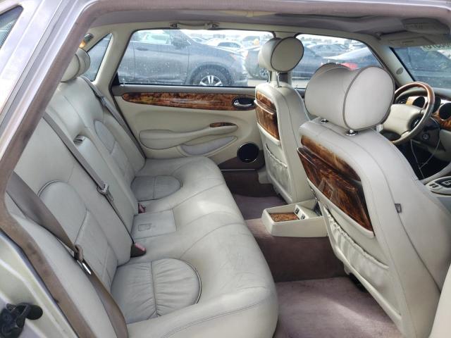 Photo 10 from auction – 2002 JAGUAR VANDENPLAS with VIN SAJDA24C02LF41814