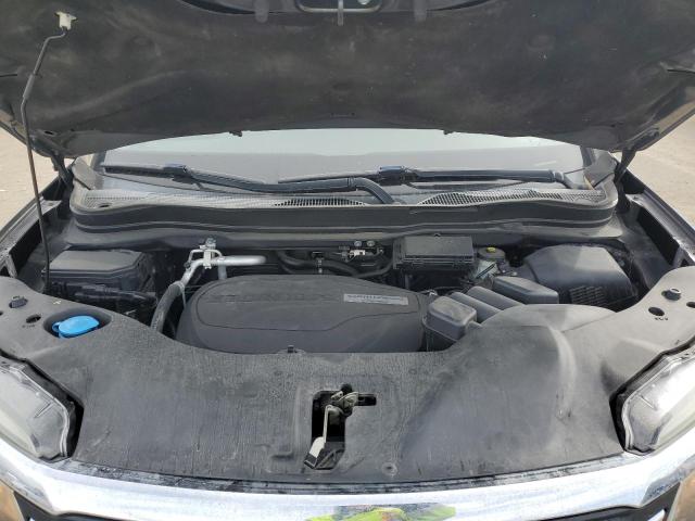 Photo 12 from auction – 2016 HONDA PILOT LX with VIN 5FNYF5H18GB029317