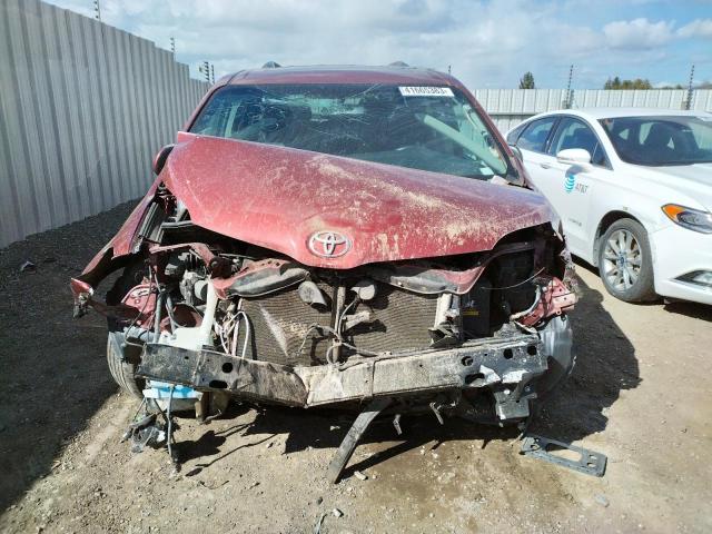 Photo 5 from auction – 2017 TOYOTA SIENNA SE with VIN 5TDXZ3DC9HS788960