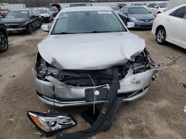 Photo 5 from auction – 2015 BUICK LACROSSE with VIN 1G4GB5G32FF200532