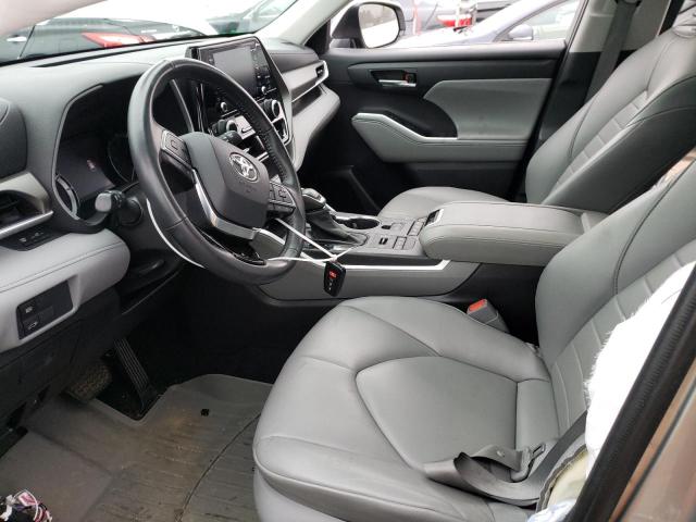 Photo 7 from auction – 2021 TOYOTA HIGHLANDER with VIN 5TDGZRBH3MS543972