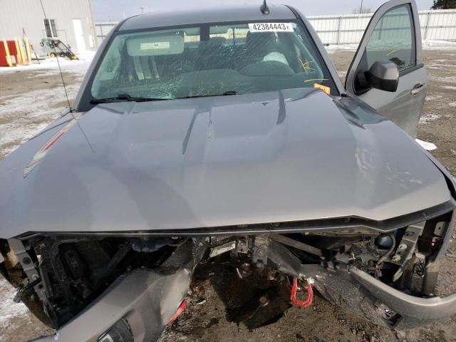Photo 11 from auction – 2017 CHEVROLET SILVERADO with VIN 3GCUKREC4HG273291