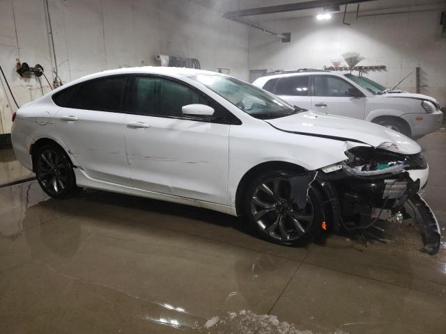 Photo 4 from auction – 2015 CHRYSLER 200 S with VIN 1C3CCCDG1FN610535