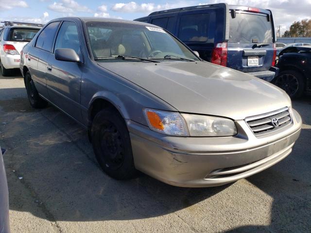 Photo 4 from auction – 2000 TOYOTA CAMRY CE with VIN JT2BG22K7Y0413939
