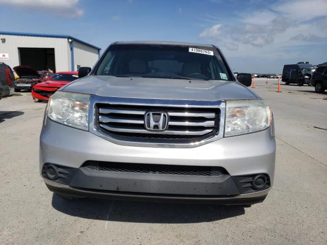 Photo 5 from auction – 2015 HONDA PILOT LX with VIN 5FNYF3H28FB029782