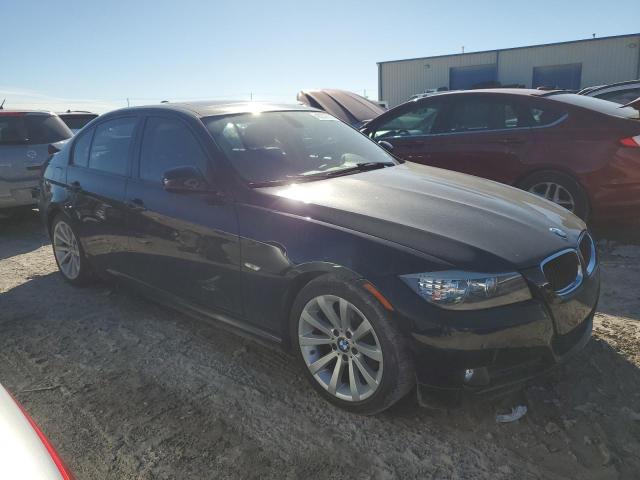 Photo 4 from auction – 2010 BMW 328 I with VIN WBAPH7G50ANM47883