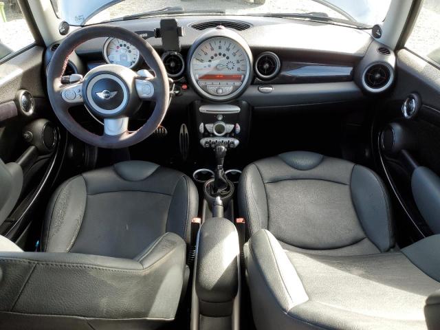 Photo 8 from auction – 2010 MINI COOPER S with VIN WMWMF7C53ATZ73127