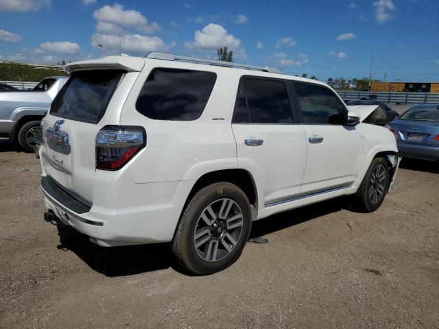 Photo 3 from auction – 2017 TOYOTA 4RUNNER SR with VIN JTEZU5JR6H5152221