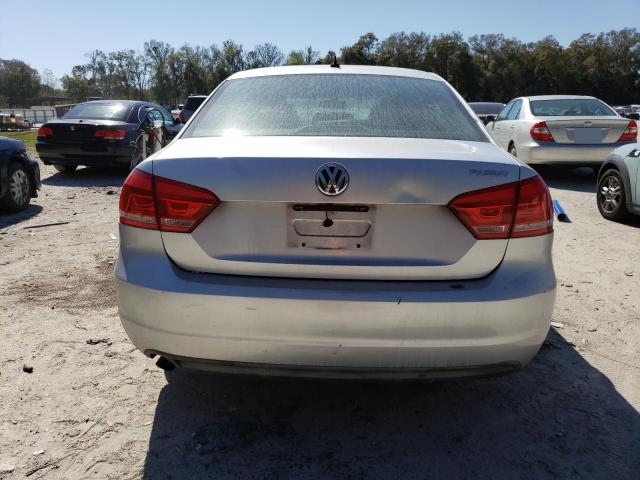 Photo 6 from auction – 2013 VOLKSWAGEN PASSAT S with VIN 1VWAP7A3XDC027211