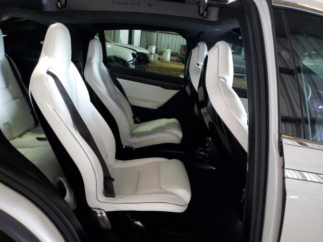 Photo 11 from auction – 2016 TESLA MODEL X with VIN 5YJXCBE2XGF030274
