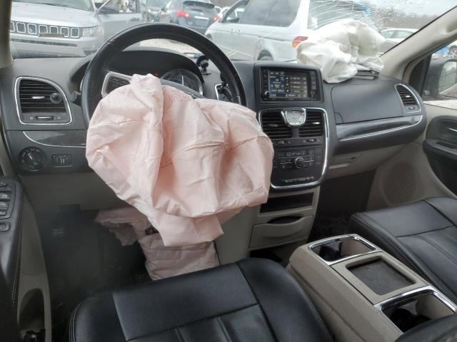 Photo 8 from auction – 2016 CHRYSLER TOWN & COU with VIN 2C4RC1BG3GR208310