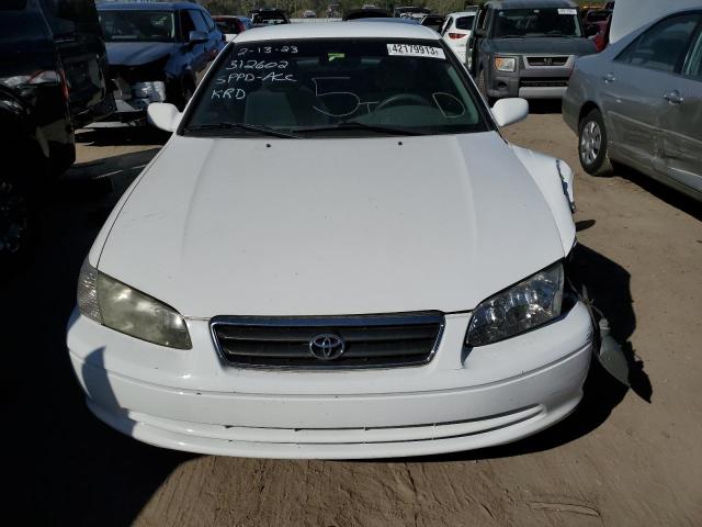 Photo 5 from auction – 2000 TOYOTA CAMRY CE with VIN 4T1BG22K4YU933642