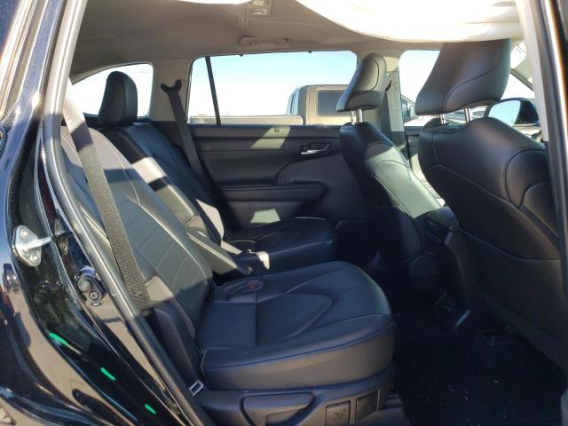 Photo 11 from auction – 2022 TOYOTA HIGHLANDER with VIN 5TDGZRAH5NS551106