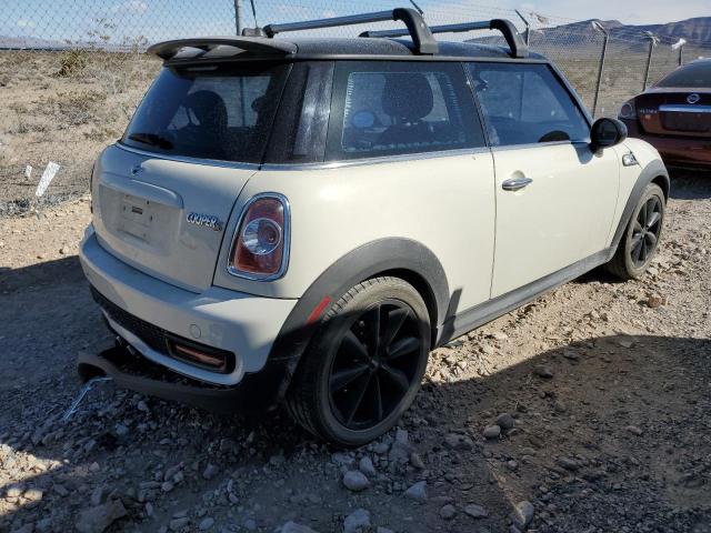 Photo 3 from auction – 2011 MINI COOPER S with VIN WMWSV3C50BTY15400
