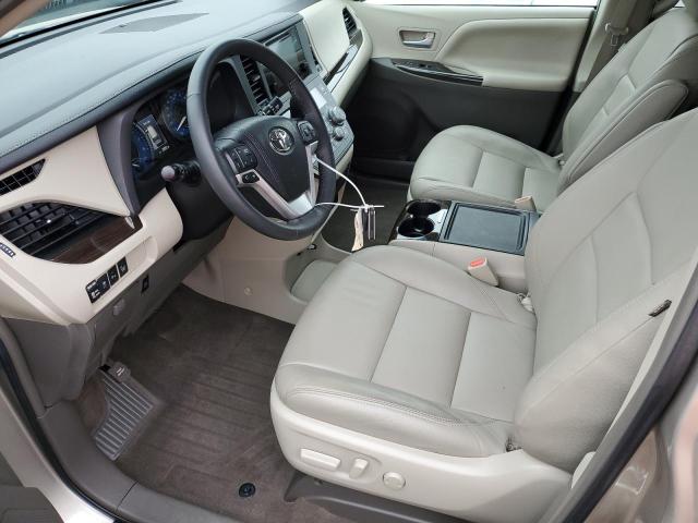 Photo 7 from auction – 2017 TOYOTA SIENNA XLE with VIN 5TDDZ3DC6HS163273