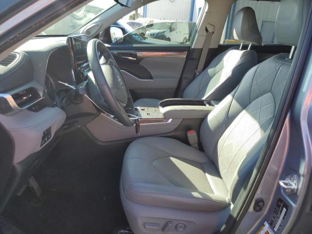 Photo 7 from auction – 2022 TOYOTA HIGHLANDER with VIN 5TDFZRAH3NS097000