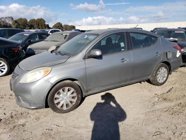 NISSAN VERSA S 2013 with VIN 3N1CN7AP5DL837048 - Photo from auction