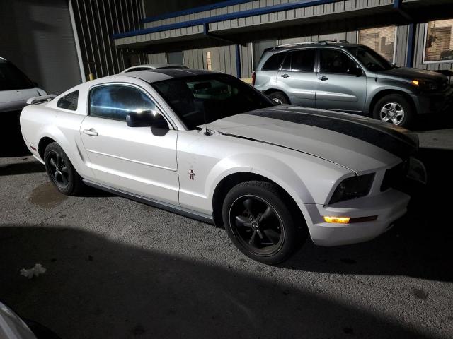 Photo 4 from auction – 2005 FORD MUSTANG with VIN 1ZVFT80N855138923