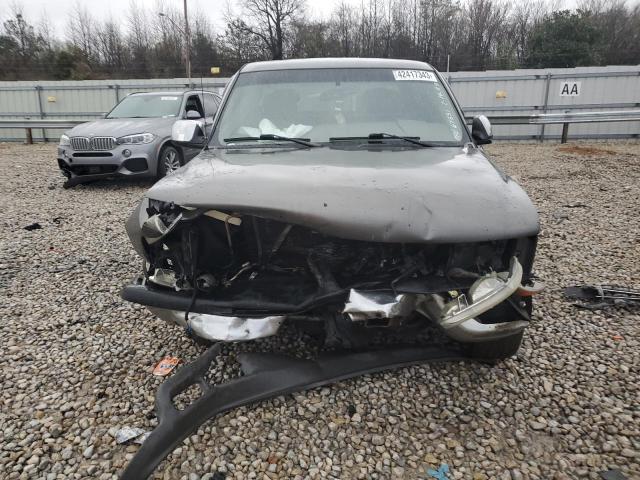 Photo 5 from auction – 2000 CHEVROLET SILVERADO with VIN 2GCEC19T8Y1402638