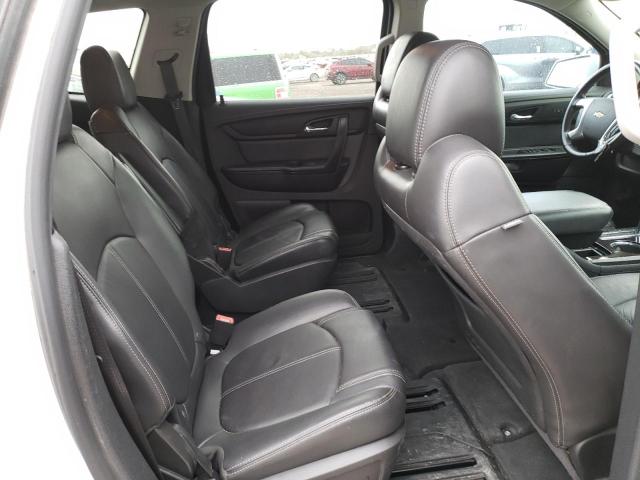 Photo 11 from auction – 2017 CHEVROLET TRAVERSE L with VIN 1GNKRHKD0HJ341487