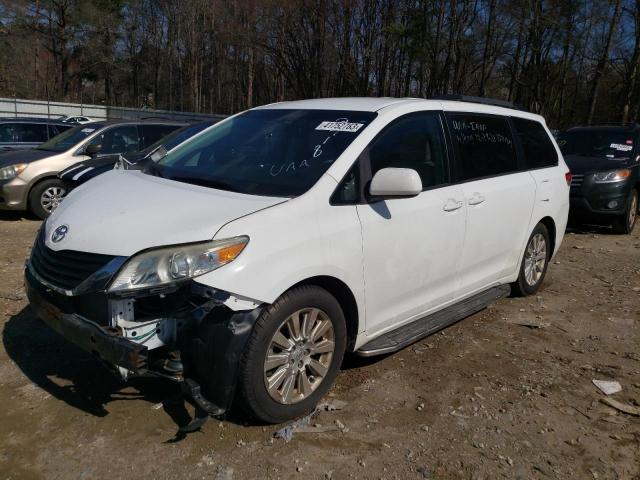 TOYOTA SIENNA LE 2011 with VIN 5TDJK3DC0BS012718 - Photo from auction