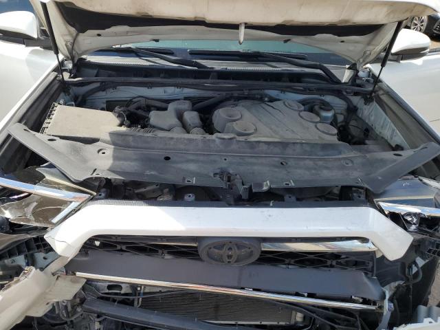 Photo 11 from auction – 2017 TOYOTA 4RUNNER SR with VIN JTEZU5JR6H5152221
