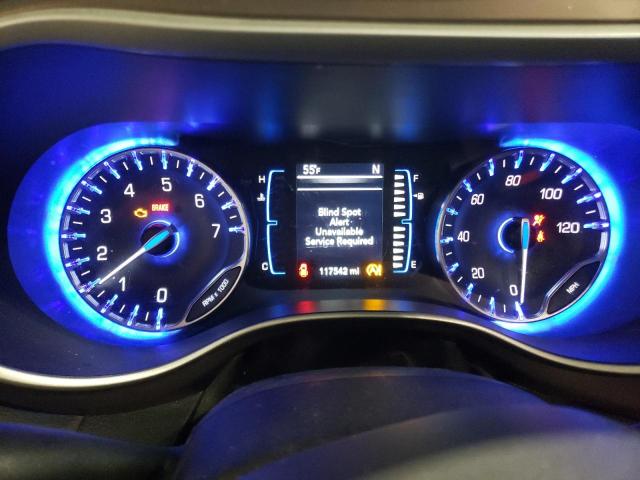 Photo 9 from auction – 2017 CHRYSLER PACIFICA L with VIN 2C4RC1CG1HR778774
