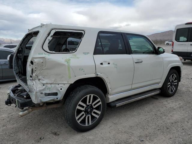 Photo 3 from auction – 2018 TOYOTA 4RUNNER SR with VIN JTEBU5JR9J5570862