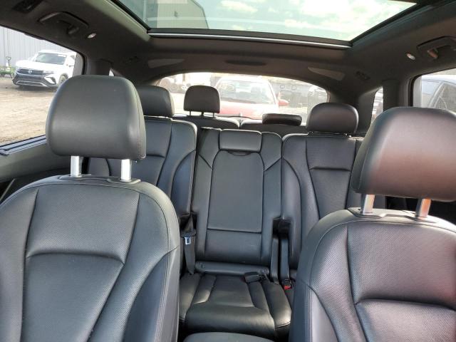 Photo 10 from auction – 2017 AUDI Q7 PRESTIG with VIN WA1VAAF79HD033025
