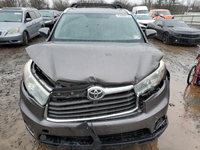Photo 5 from auction – 2015 TOYOTA HIGHLANDER with VIN 5TDJKRFH1FS125045