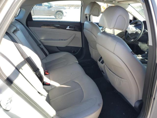 Photo 10 from auction – 2016 HYUNDAI SONATA HYB with VIN KMHE34L12GA019996