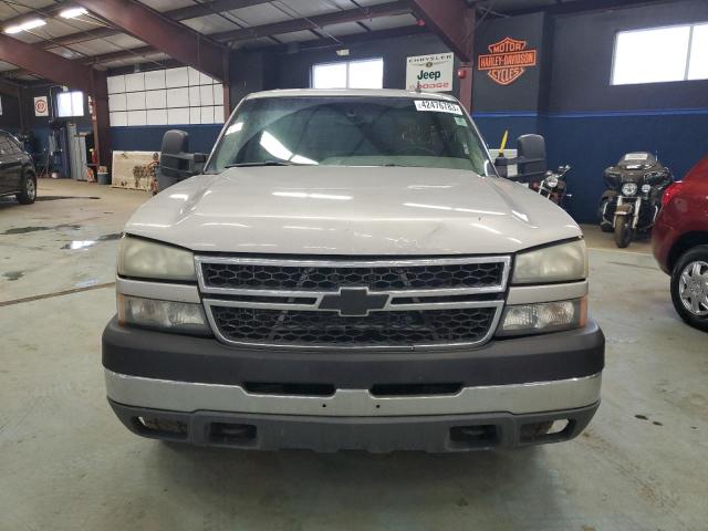 Photo 5 from auction – 2006 CHEVROLET SILVERADO with VIN 2GCEK13Z461258227