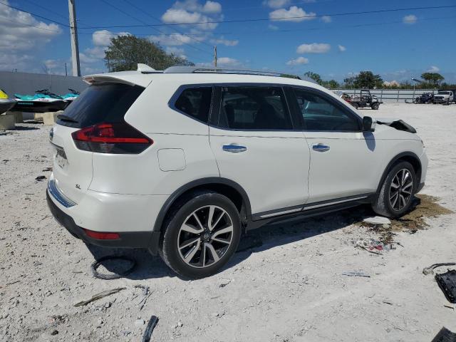 Photo 3 from auction – 2019 NISSAN ROGUE S with VIN 5N1AT2MT1KC713630