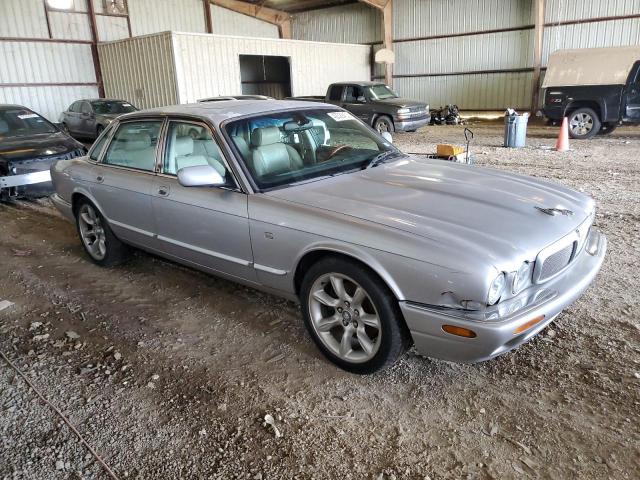 Photo 4 from auction – 2002 JAGUAR XJR with VIN SAJDA15B32MF41090