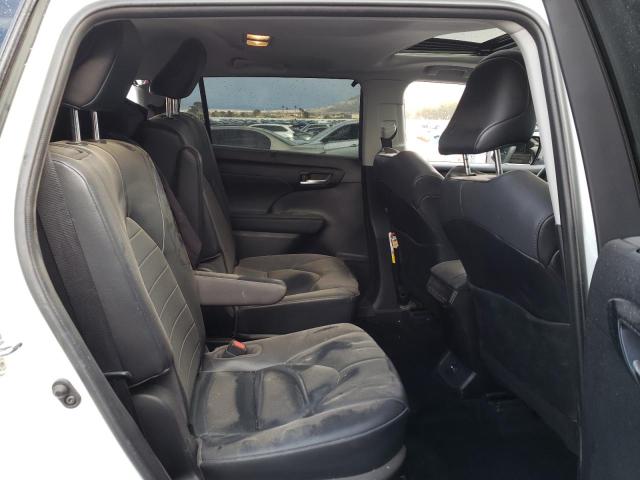 Photo 11 from auction – 2021 TOYOTA HIGHLANDER with VIN 5TDHZRBH2MS139470