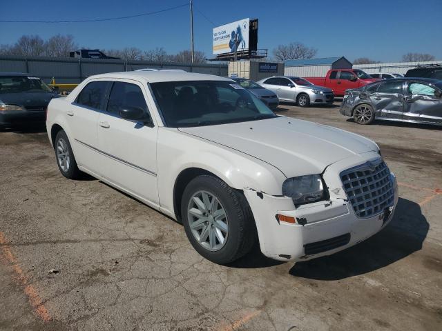 Photo 4 from auction – 2008 CHRYSLER 300 LX with VIN 2C3KA43R08H179854
