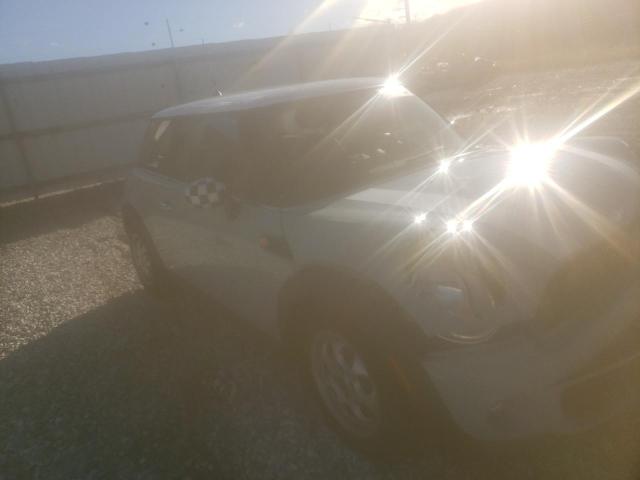Photo 4 from auction – 2013 MINI COOPER with VIN WMWSU3C53DT690348