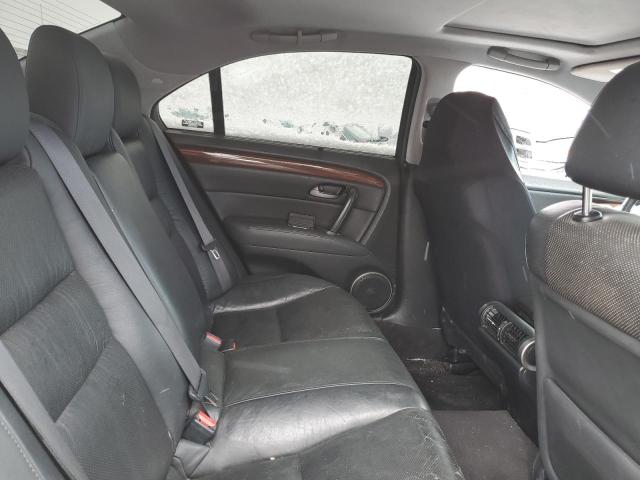 Photo 10 from auction – 2005 ACURA RL with VIN JH4KB16585C013076