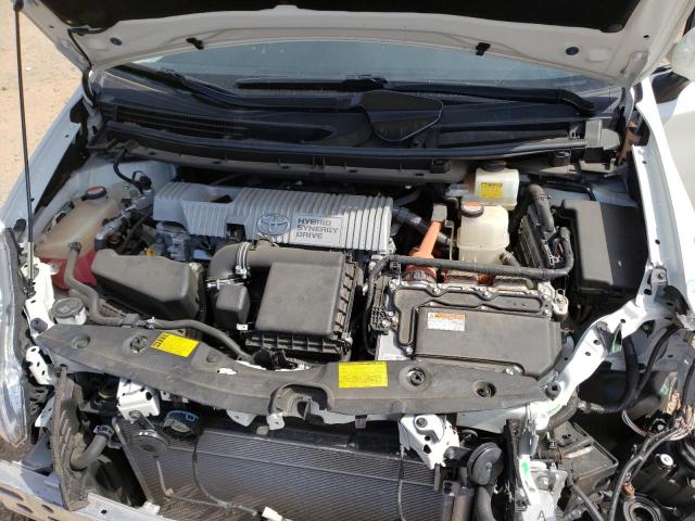 Photo 11 from auction – 2015 TOYOTA PRIUS with VIN JTDKN3DU6F0403076