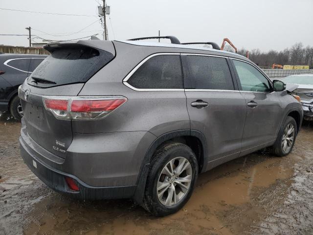 Photo 3 from auction – 2015 TOYOTA HIGHLANDER with VIN 5TDJKRFH1FS125045