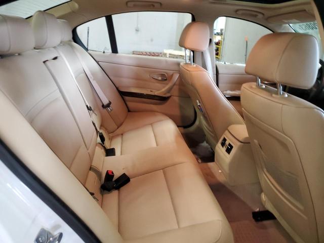 Photo 10 from auction – 2009 BMW 328 XI with VIN WBAPK73599A454048
