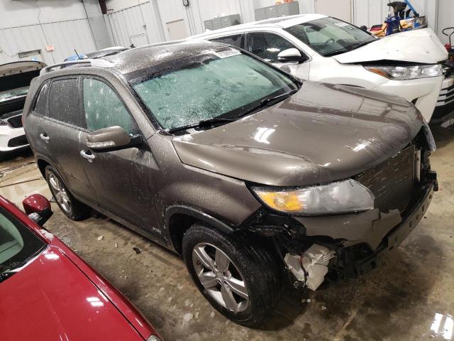 Photo 4 from auction – 2013 KIA SORENTO EX with VIN 5XYKUDA69DG407676